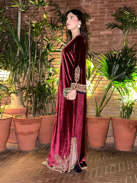 MAROON KAFTAN